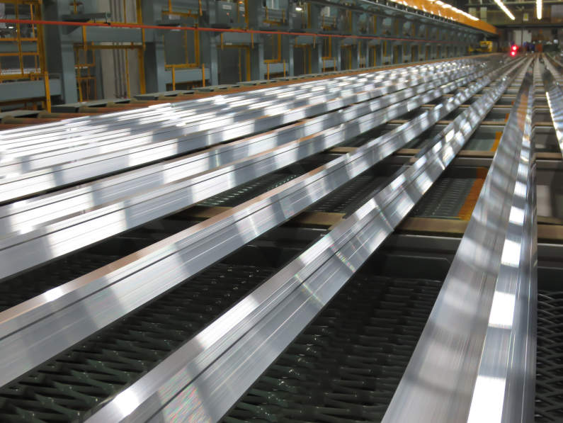 Aluminium extrusie_3.jpg