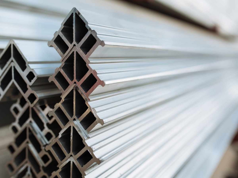 producatori personalizat de extrudare de aluminiu_1.jpg